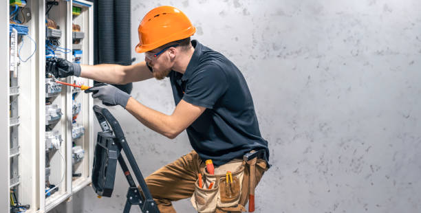 Best Emergency Electrical Repair  in Atasdero, CA